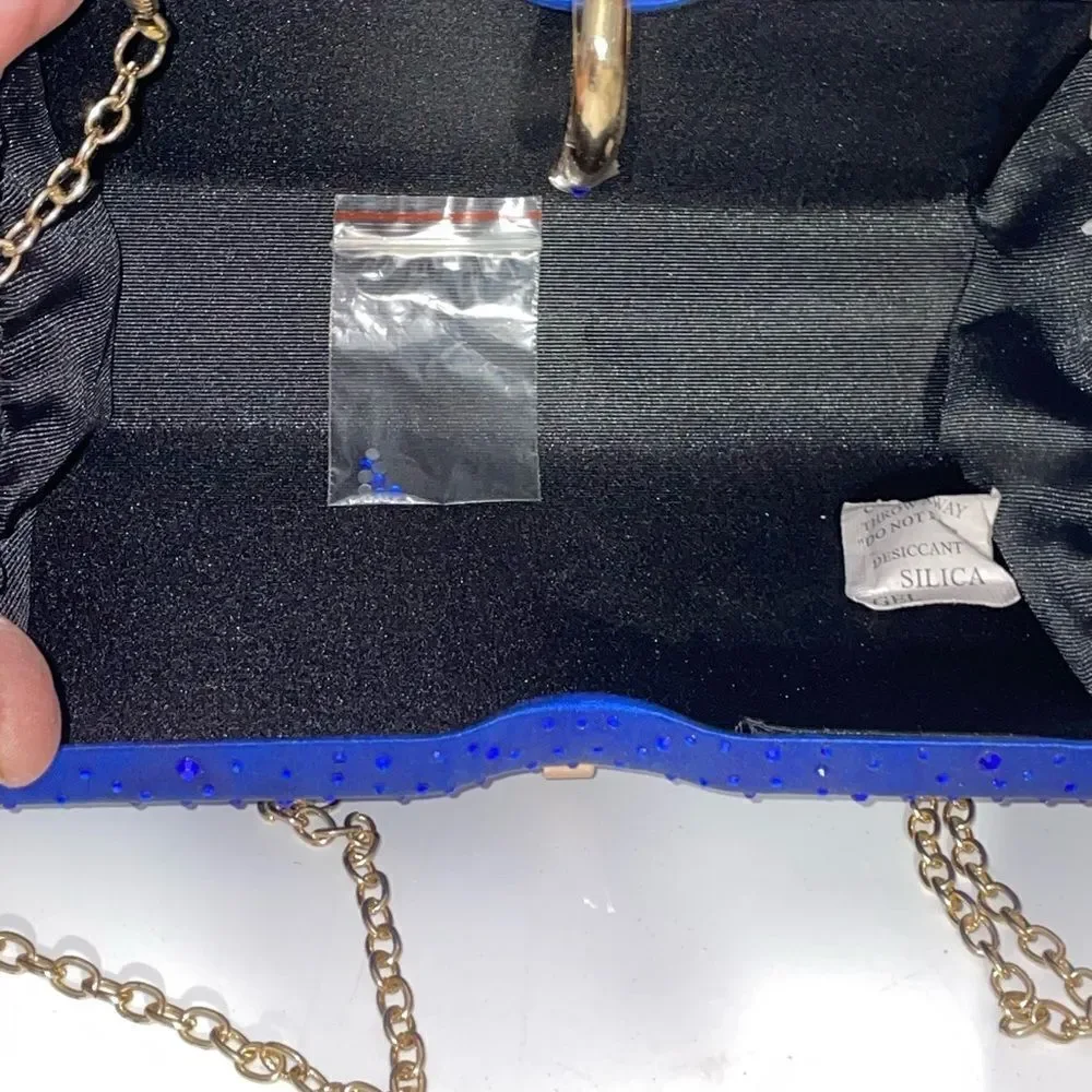 Elegant Blue Rhinestone Clutch Bag